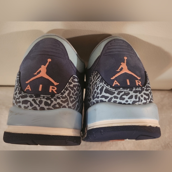 Nike Air Jordan 3 Retro "Purple Dust" Youth 6.5 (Women's 8) EUC - Picture 4 of 13